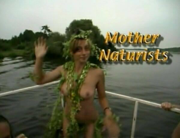 FKK video - Mother naturists